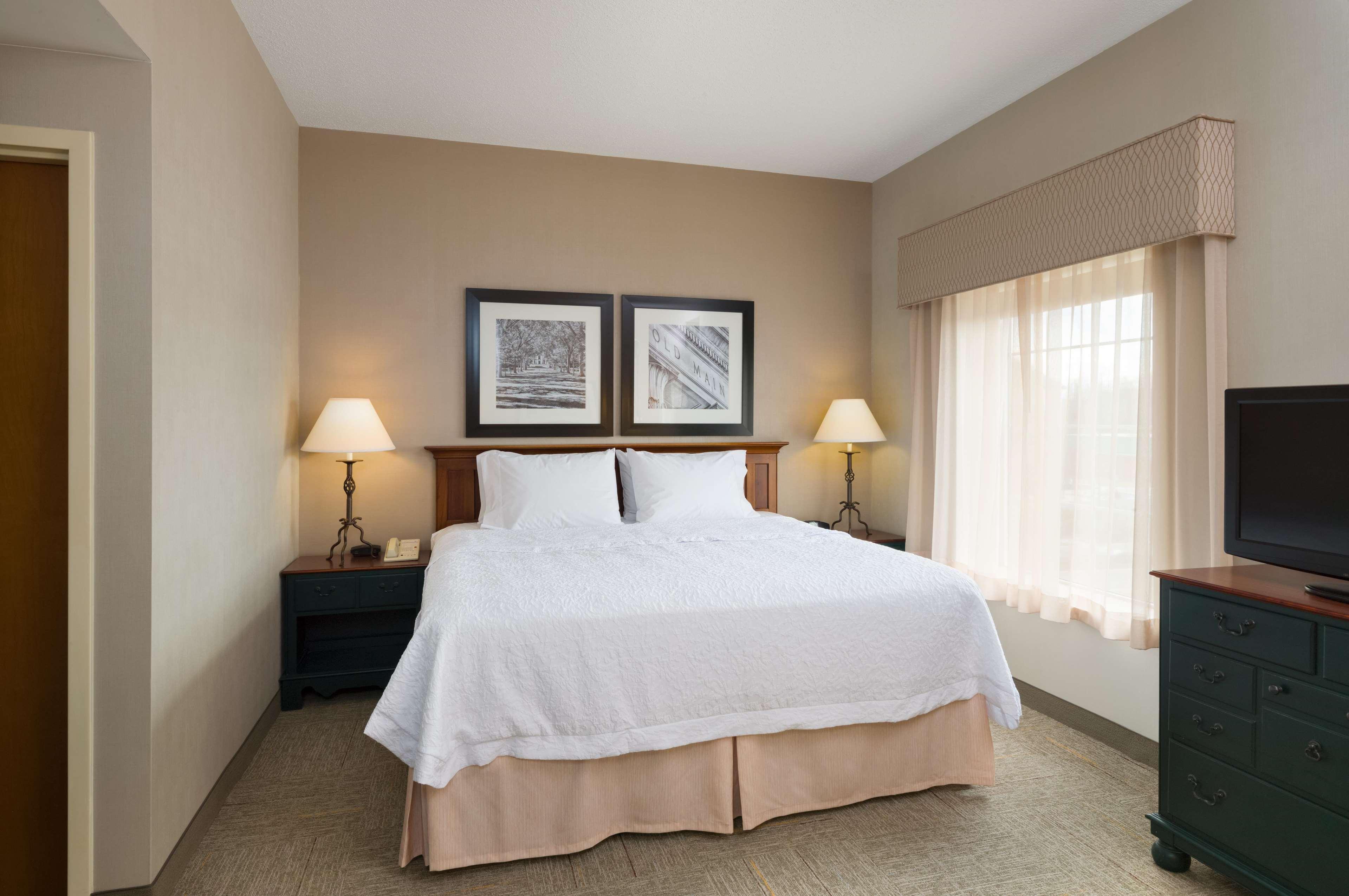 Hampton Inn & Suites State College At Williamsburg Square Zewnętrze zdjęcie
